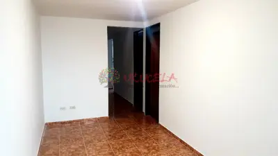 Vende casa en la Carola