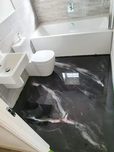 REMODELAMOS TODO TIPO DE BAÑOS Y ZONAS HÚMEDAS EN RESINA EPÓXICA