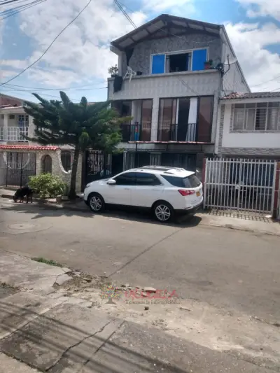 Alquilo Arriendo Segundo Piso para vivienda