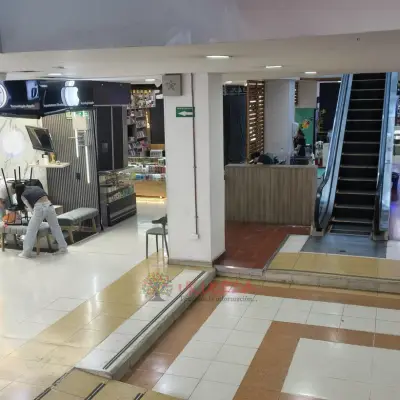 Permuto Local en San Andresito de la 38 Bogotá - foto 5