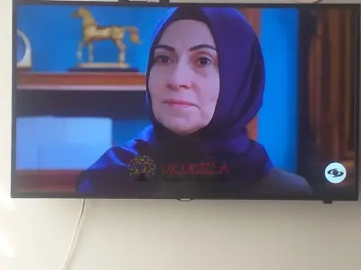 VENDO HERMOSO TELEVISOR