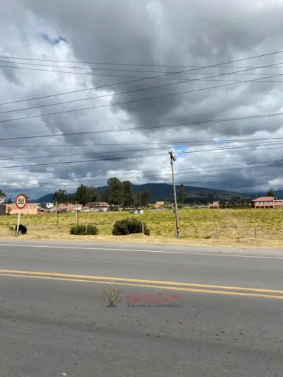 OPORTUNIDAD VENDO LOTE EN ZIPAQUIRÁ DE ENTIDAD FINANCIERA